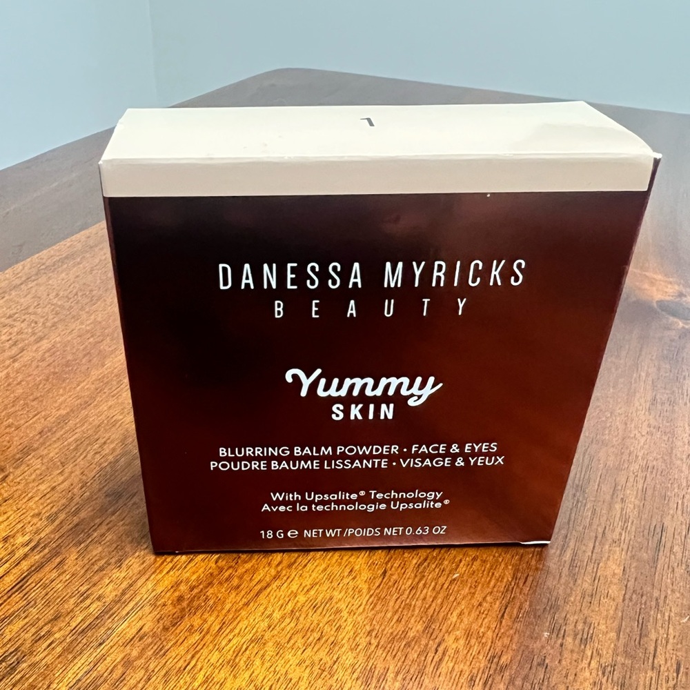 NIB Danessa Myricks Beauty Yummy Skin Blurring Balm Powder, Shade 1